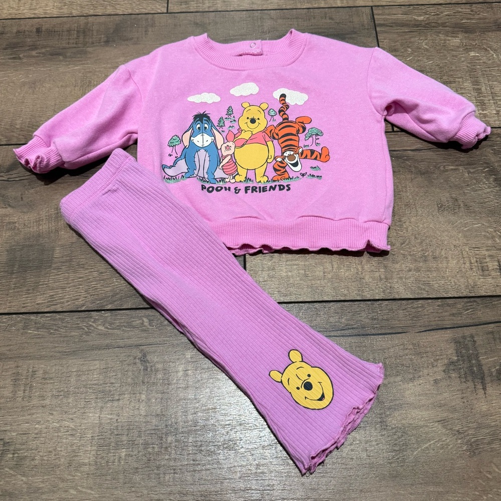 Baby Girls Winnie the Pooh Matching 2 Piece Set with Sweatshirt & Leggings *NWOT